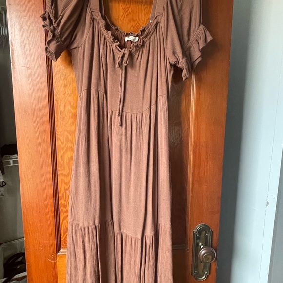 Neuflora Dresses & Skirts - Neuflora Women’s Brown Tiered Maxi Dress with Tie Neck